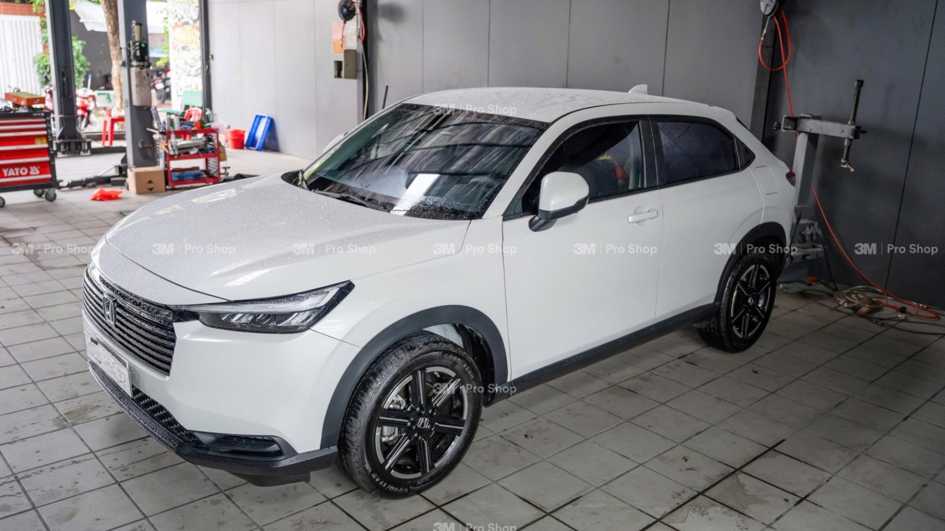 Honda HR-V Mới Nhận Xe, Nâng Cấp Đúng Chỗ Để Mỗi Ngày Lái Xe Thoải Mái Hơn