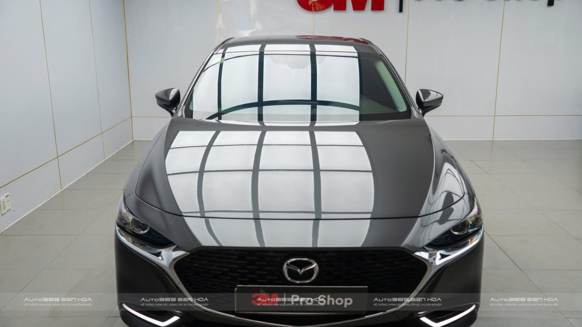 Mazda 3 Thay Phim Cách Nhiệt 3M Vì Phim Cũ Chống Nóng Chưa Đủ